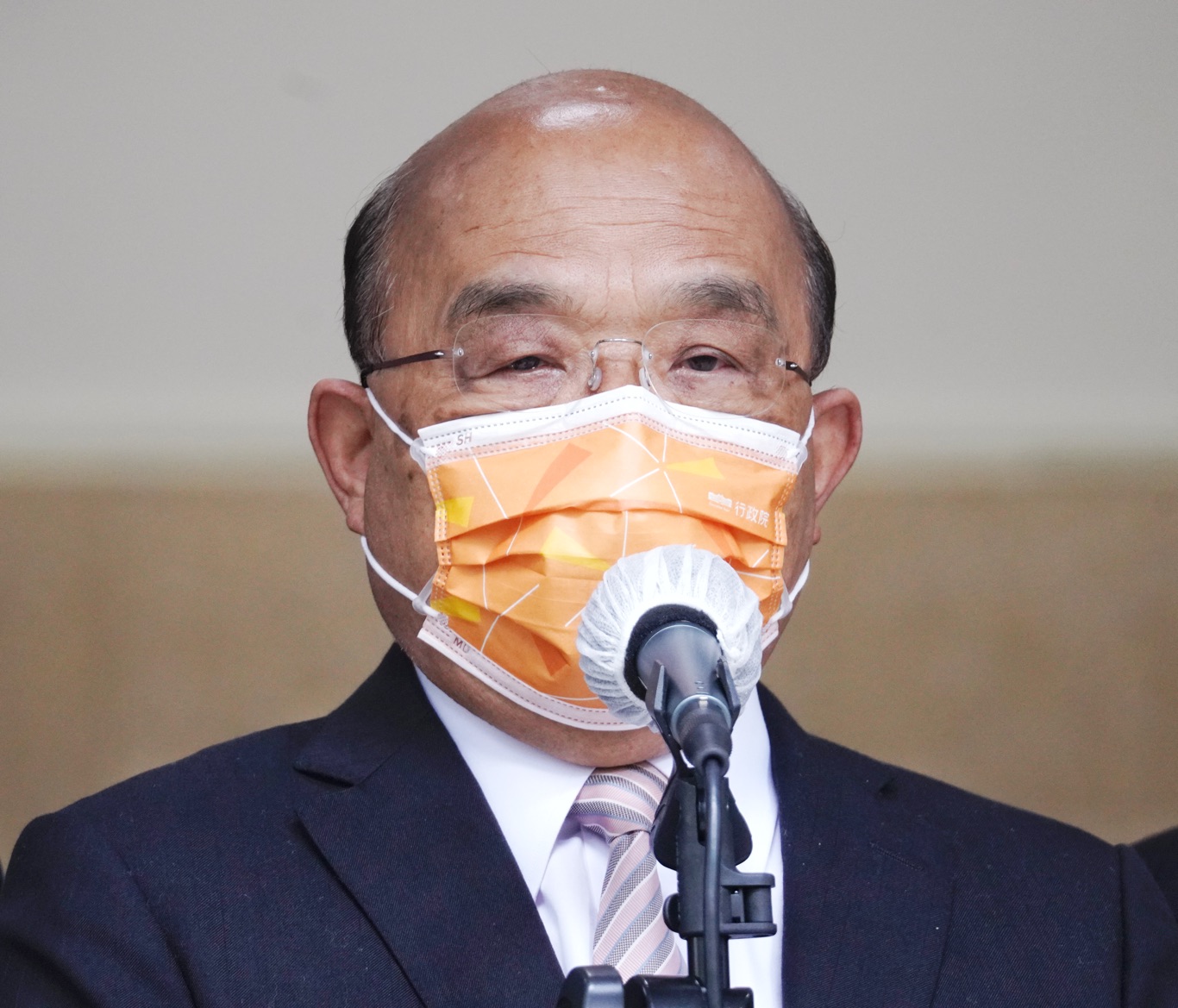 批吳斯懷、洪秀柱 蘇貞昌：與中國同鼻孔出氣非主流民意