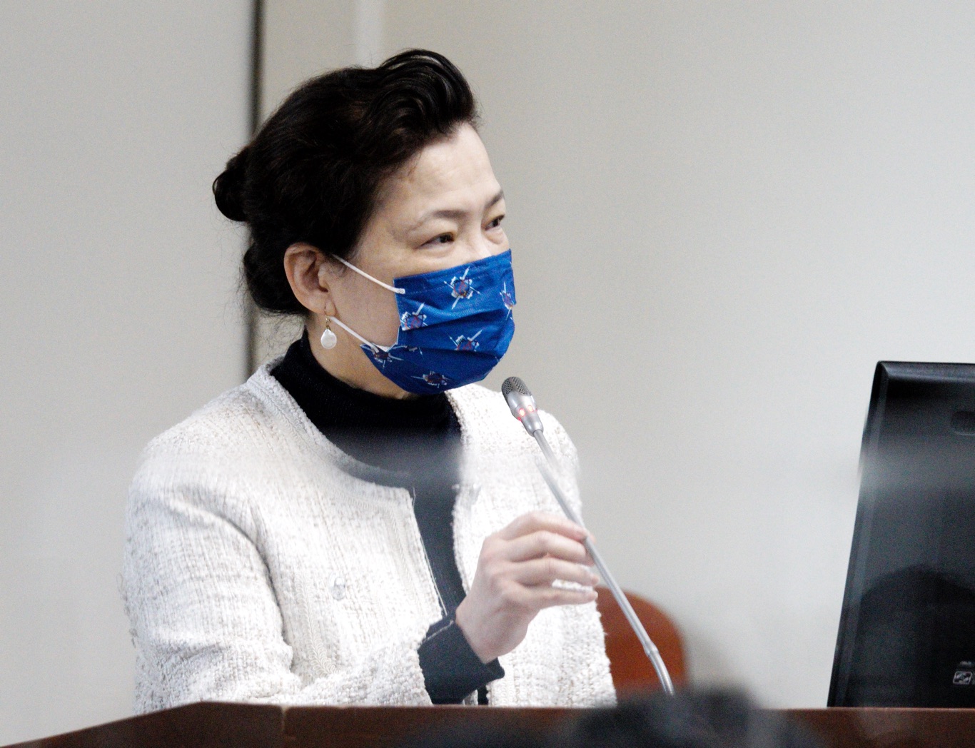 大潭電廠群聚案今確診數恐增 王美花：確診者中有本國員工回到社區
