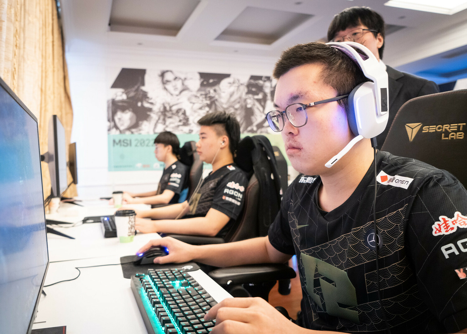 由於中國疫情政策，RNG 今年無法前往釜山與其他參賽隊伍進行對戰 圖：Riot Games