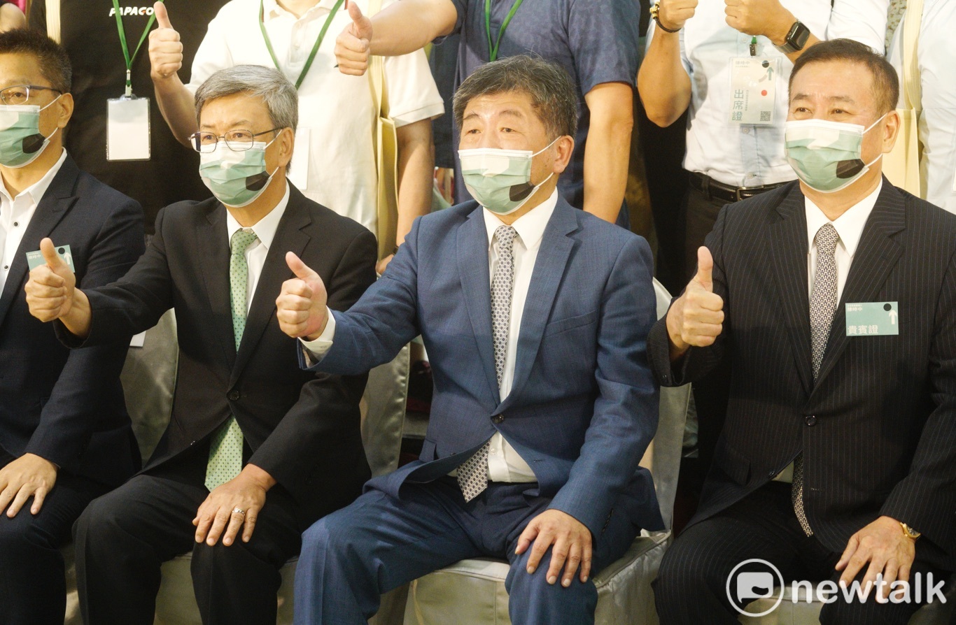 民進黨台北市長參選人陳時中日前出席2022陳時中競選市長內科園區產業後援會成立大會。   圖：張良一/攝