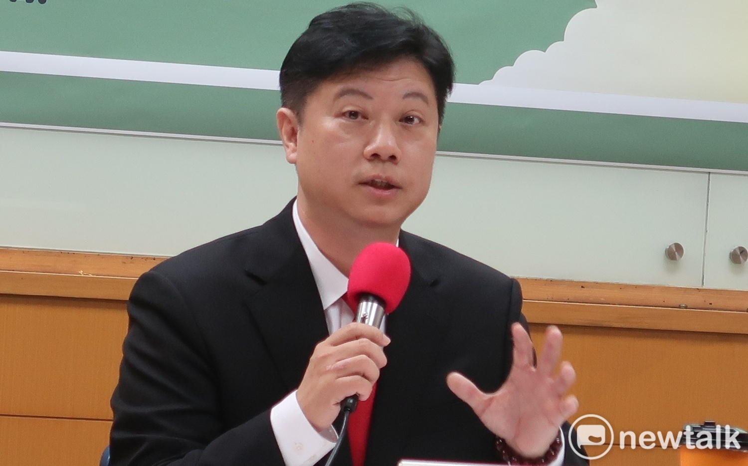 陳時中若當選北市長 綠中國事務部主任：中共會以政治前提阻礙雙城論壇 |