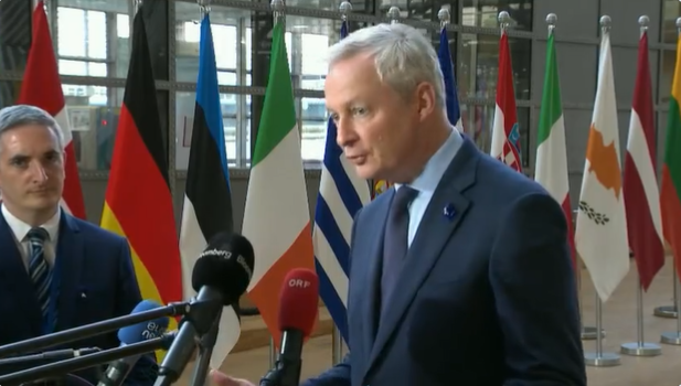 法國財政部長勒麥爾(Bruno Le Maire)於 7 日前往比利時布魯塞爾參與會議,強調歐盟必須反對《通膨削減法案》。 翻攝自:twitter @RPFranceUE 法國財政部長勒麥爾(Bruno Le Maire)於 7 日前往比利時布魯塞爾參與會議,強調歐盟必須反對《通膨削減法案》。 翻攝自:twitter @RPFranceUE