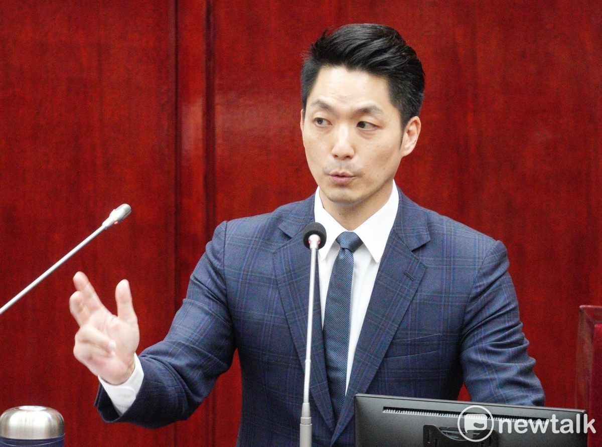 台北市長蔣萬安在台北市議會備詢。 圖:張良一 / 攝