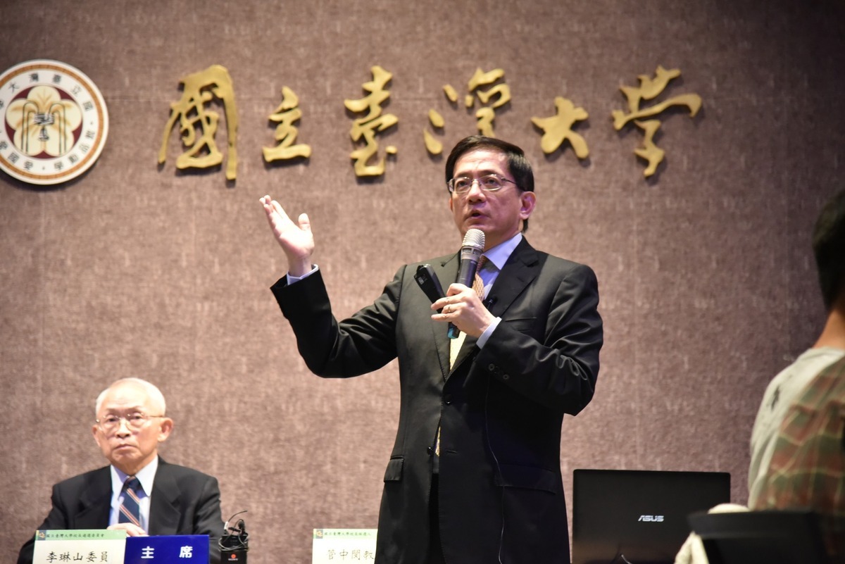 前台大校長管中閔，被外界視為是侯友宜副手最大黑馬之一。   圖 : 取自管中閔臉書