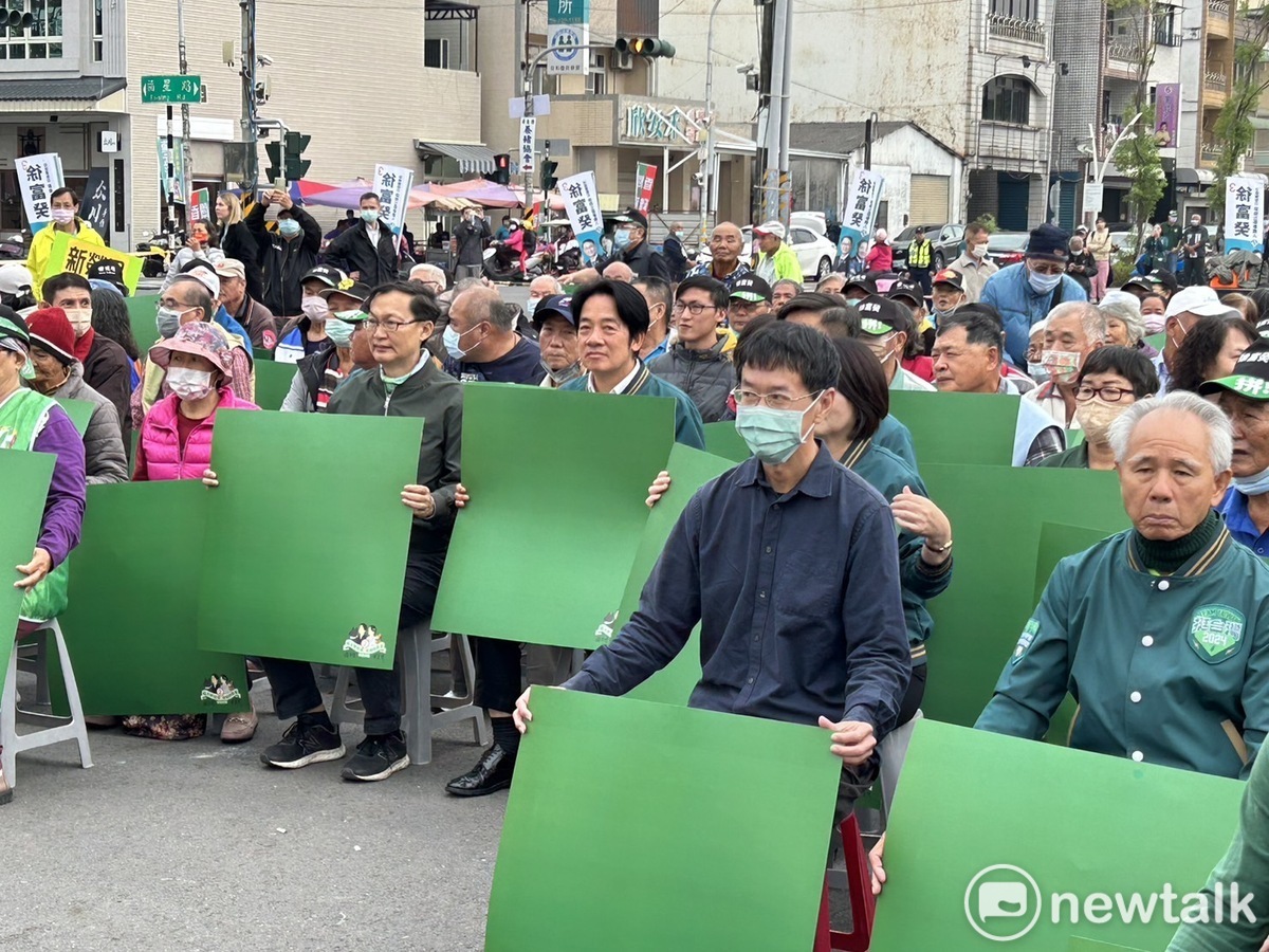  賴清德赴屏東縣出席「唱土地的歌 拼咱的希望」環島拼圖活動。 圖：黃宣尹攝 