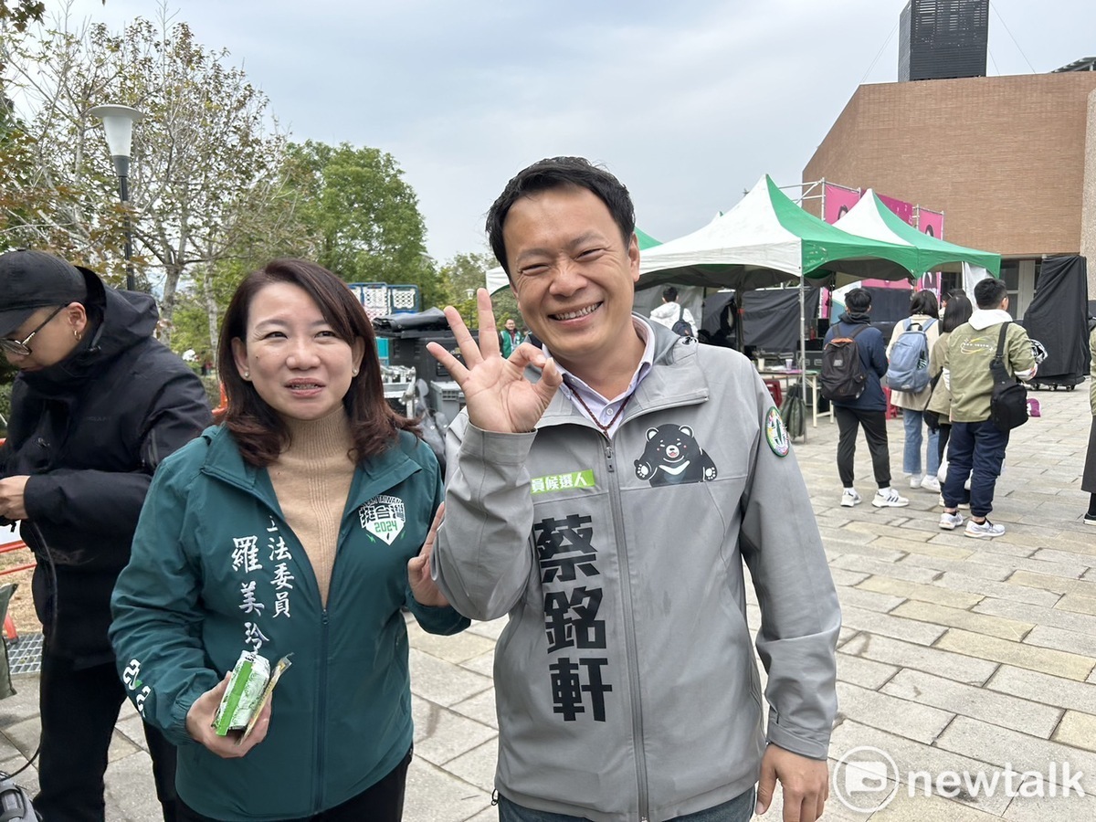  賴清德全力拉抬蔡銘軒。 圖：黃宣尹攝 