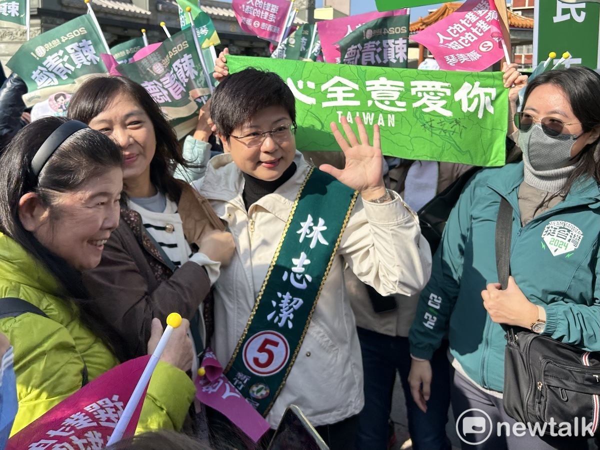 林志潔受到支持者熱烈歡迎。 圖：黃宣尹攝 