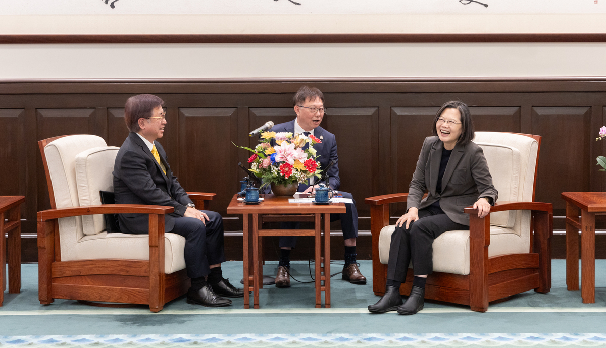  蔡英文接見「日本笹川和平財團常務理事兼原信克乙行」。 圖：總統府提供 