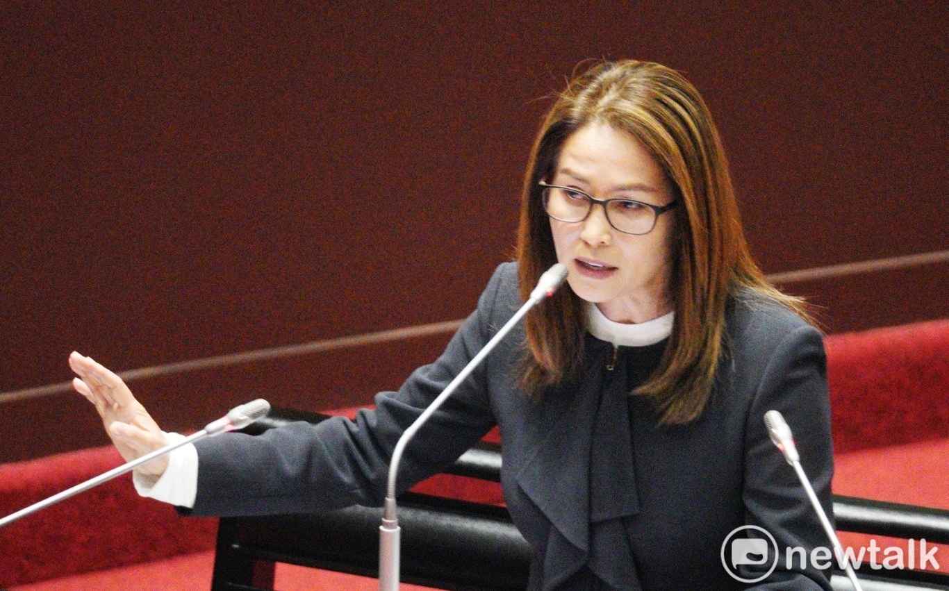 高金素梅被搜索！羅智強急轟民主寒冬　律師：簡直法盲