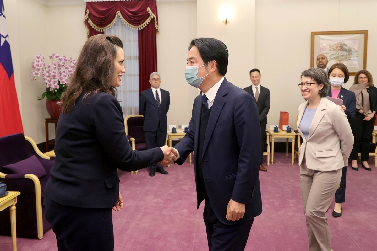  賴清德偕同蕭美琴接見美國密西根州長魏美桂。 圖：總統府提供 