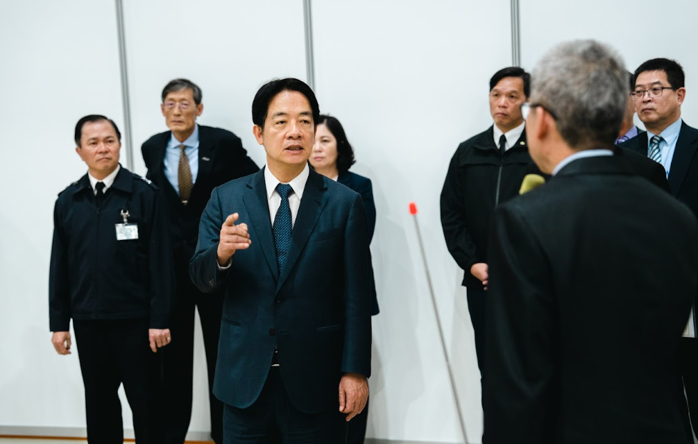  賴清德訪視中科院，全盤了解我國國防科研及國防自主進展。 圖：總統府提供 