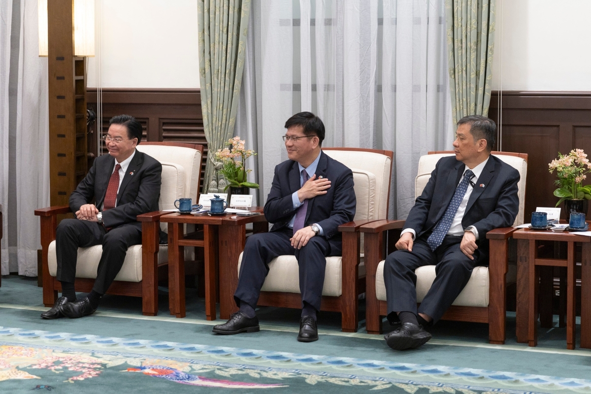  賴清德接見瓜地馬拉外交部長馬丁涅茲，吳釗燮、林佳龍也在座。 圖：總統府提供 