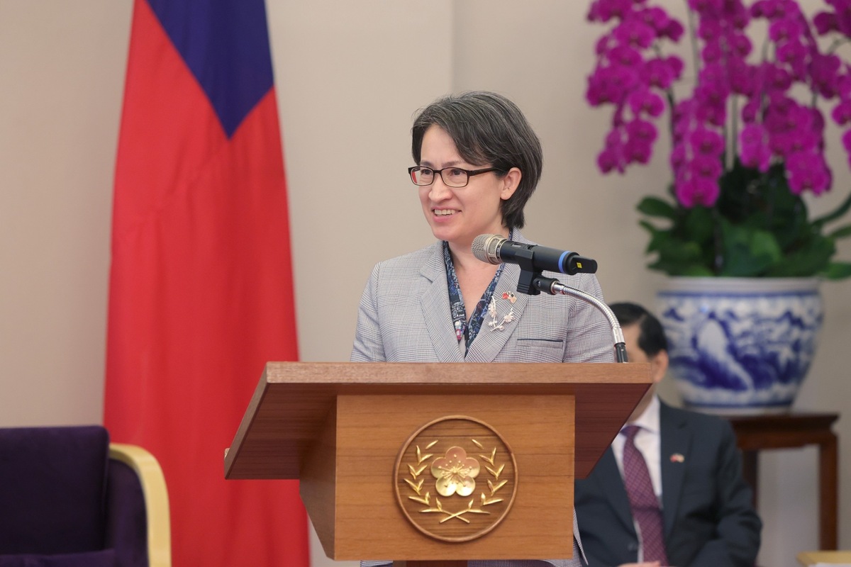  副總統蕭美琴接見美國參議員達克沃絲率領的跨黨派訪問團。 圖：總統府提供 