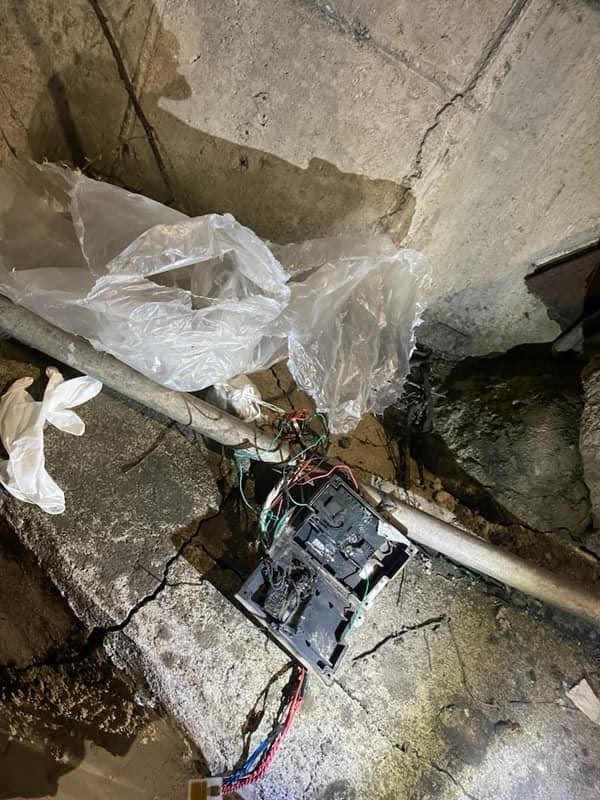  5月29日在首爾九老區發現被炸毀落地的氣球內容物殘骸。 （圖／韓國聯合參謀本部） 