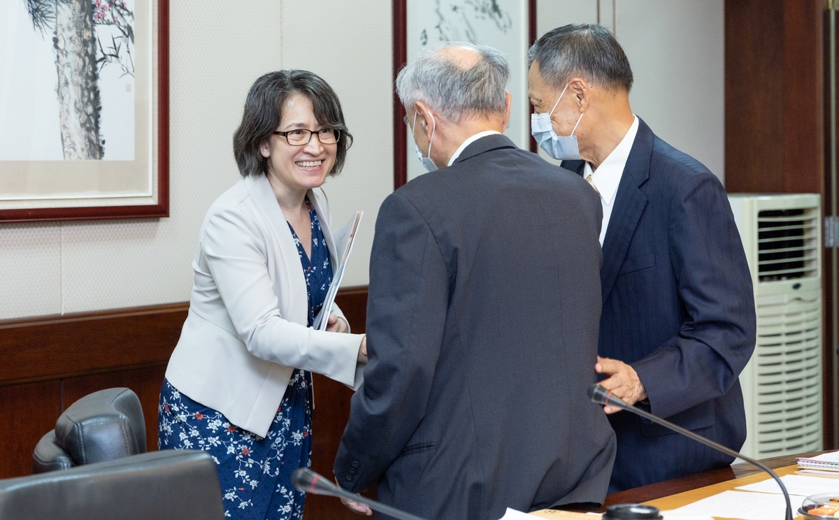  副總統蕭美琴主持司法院大法官提名審薦小組第1次會議。 圖：總統府提供 