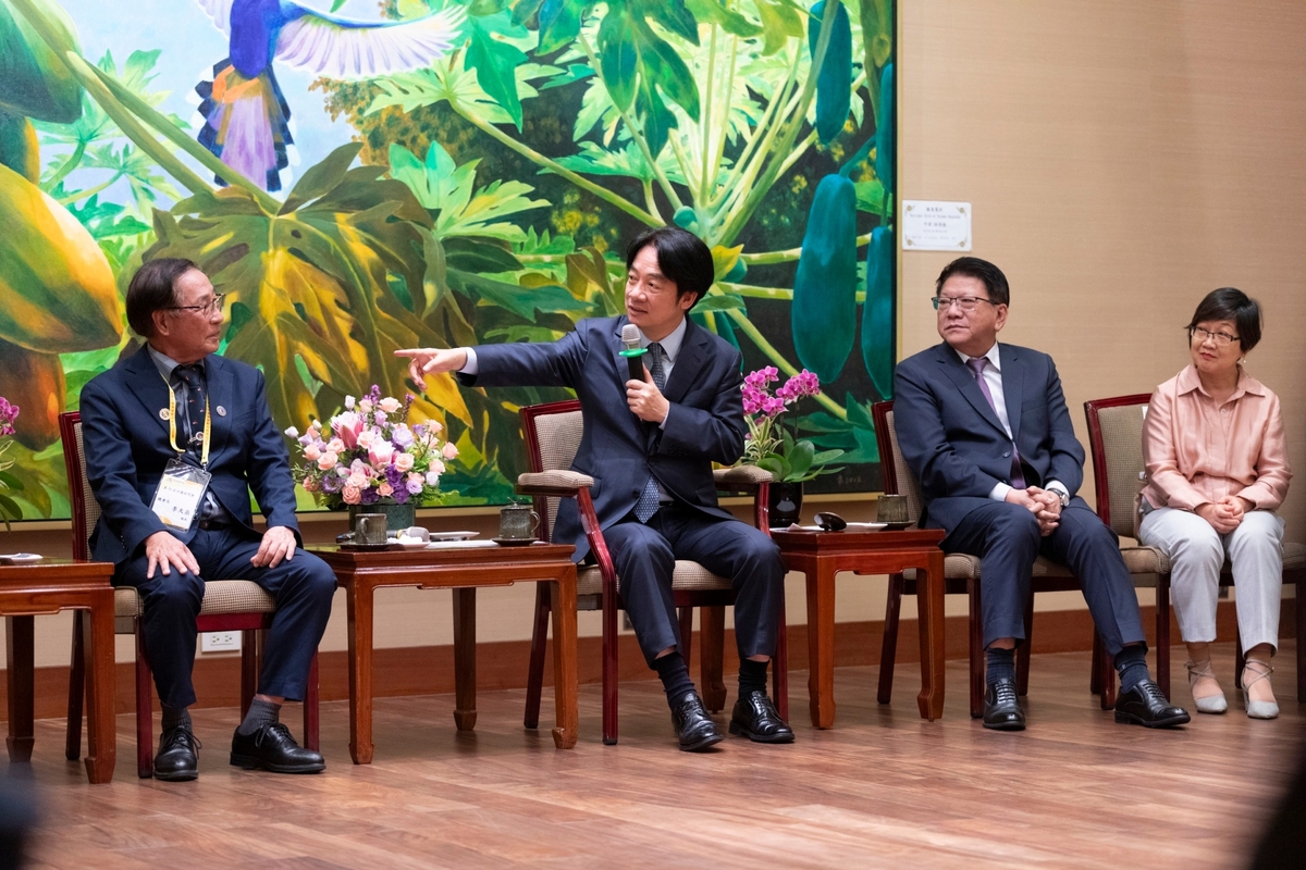  總統賴清德接見世界台灣商會聯合總會第30屆回國訪問暨投資考察團。 圖：總統府提供 