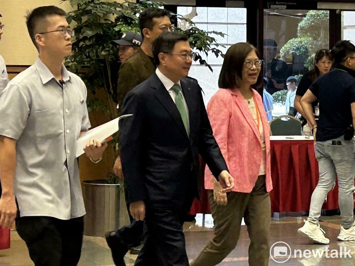  行政院長卓榮泰、海委會主委管碧玲出席全代會。 圖：黃宣尹攝 