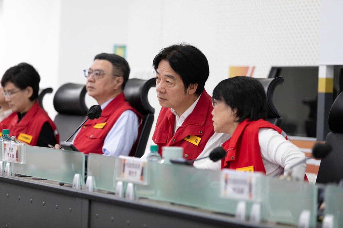  凱米颱風襲台，總統賴清德視察中央災害應變中心。 圖：總統府提供 