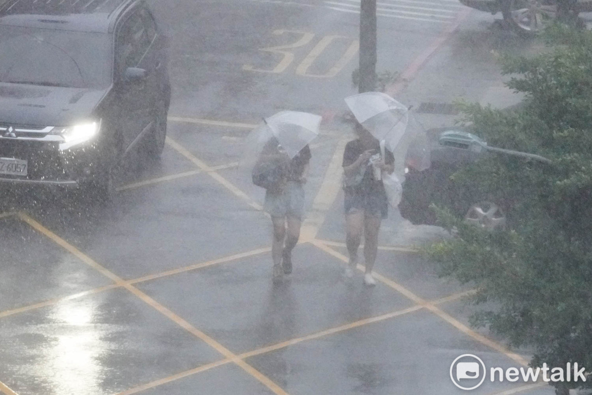 明後天仍有局部大雨發生。   圖：張良一／攝（資料照）