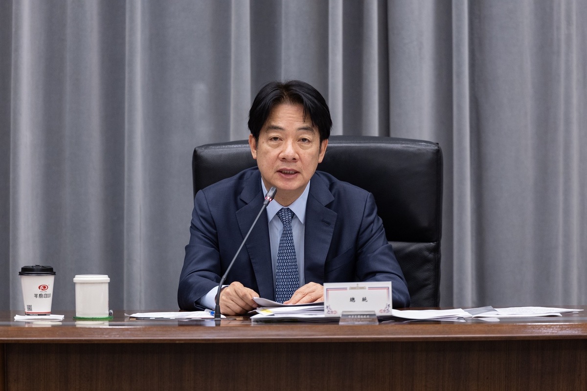  總統賴清德聽取行政院114年度中央政府總預算案簡報。 圖：總統府提供 