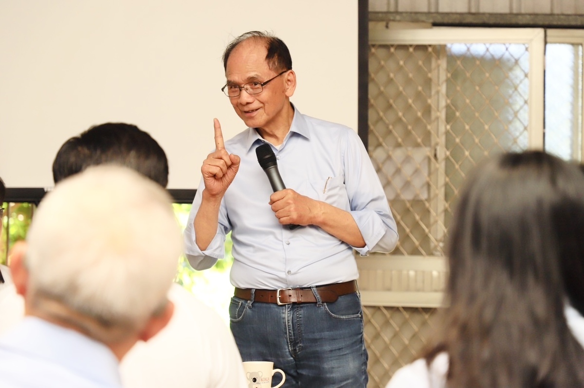  前立法院長游錫堃退而不休，擘劃了蘭城民主館傳承台灣民主史。 圖：翻攝自林佳龍臉書 