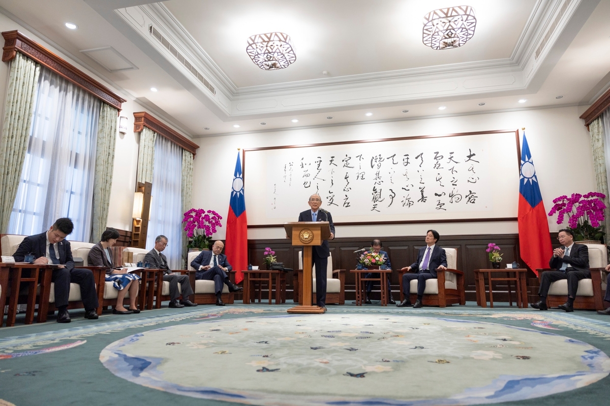  總統賴清德接見日本台灣交流協會會長大橋光夫。 圖：總統府提供 