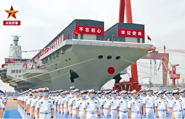  福建號航空母艦。 圖：翻攝自 軍武次位面 
