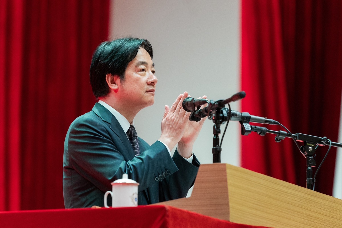  總統賴清德出席2024年軍人節暨全民國防教育日表揚大會。 圖：總統府提供 