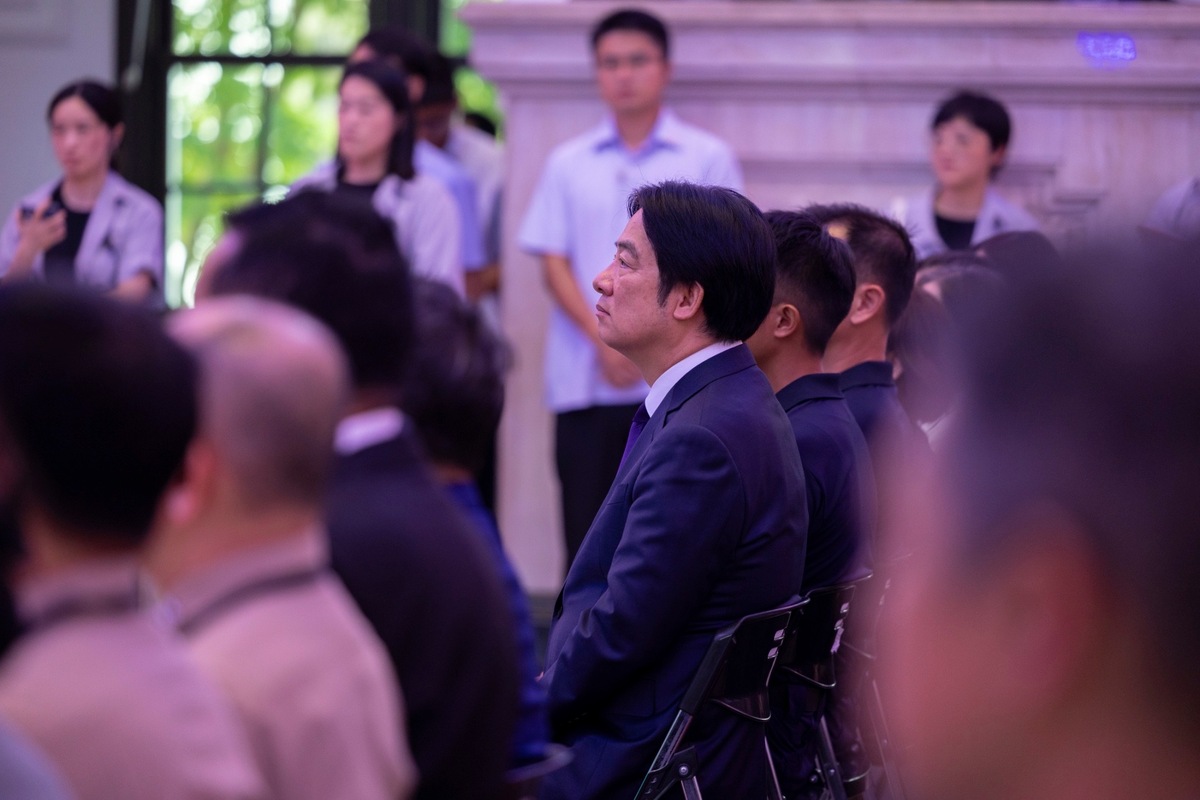  總統賴清德出席「《匠人魂》#51水下銲匠」影片發布記者會。 圖：總統府/提供 