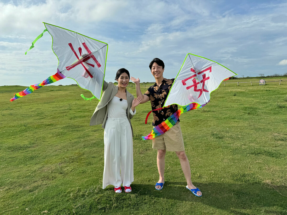  民進黨推出地方行腳節目「趣台灣Chill Taiwan」，發言人吳崢參與錄製。 圖：民進黨提供 