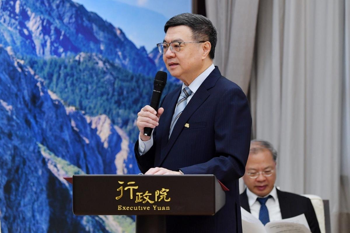  行政院長卓榮泰接見加拿大駐台北貿易辦事處代表倪傑民（Jim Nickel）一行。 圖：行政院提供 
