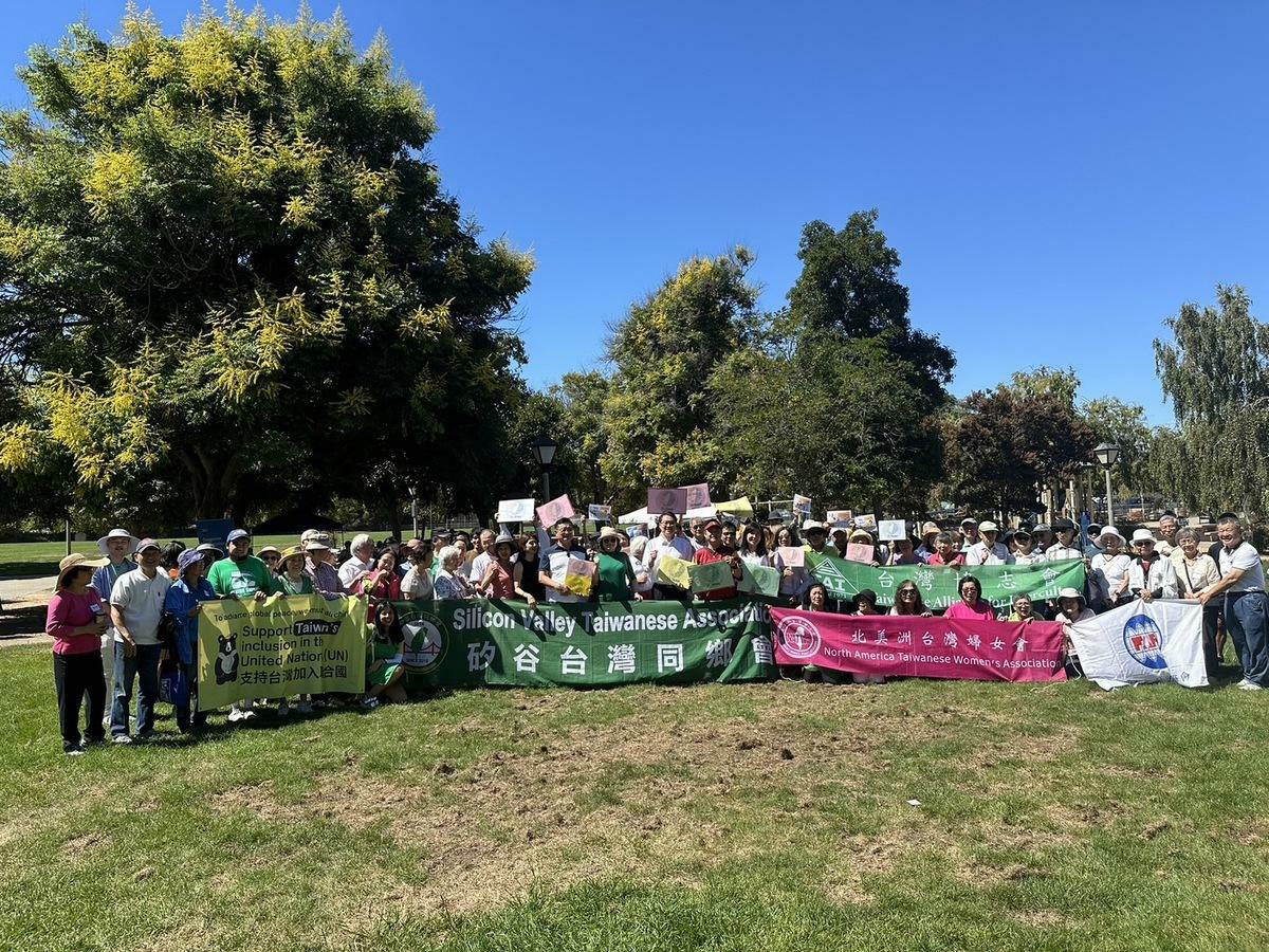  民進黨秘書長林右昌在舊金山出席僑界Summer BBQ活動。 圖：民進黨提供 