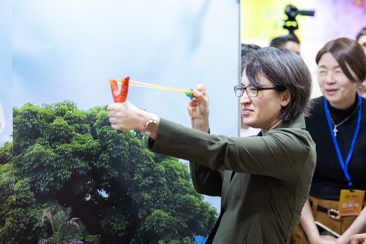  副總統蕭美琴出席第14屆大專生洄游農村競賽頒獎典禮。 圖：總統府提供 