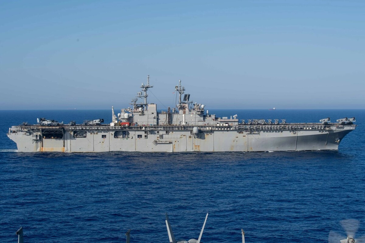  美國黃蜂號紮營於東地中海 圖片來源 : 美國海軍 
