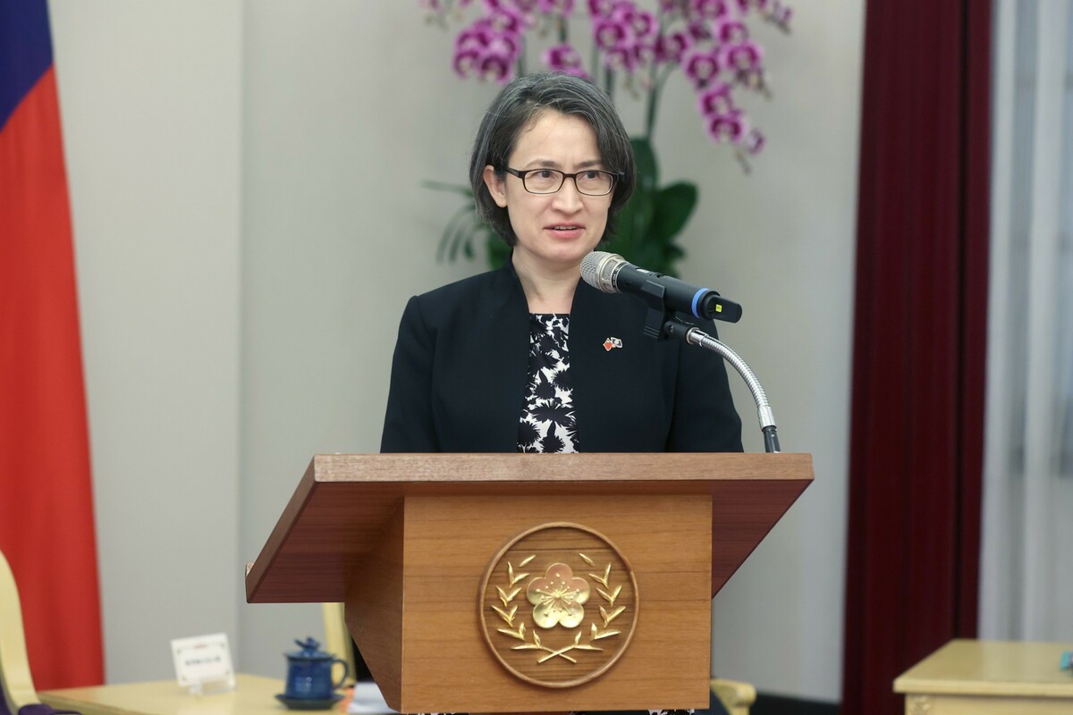  副總統蕭美琴會晤我國友邦貝里斯副總理兼天然資源、石油暨礦產部長海德（Cordel Hyde）。 圖：總統府提供 