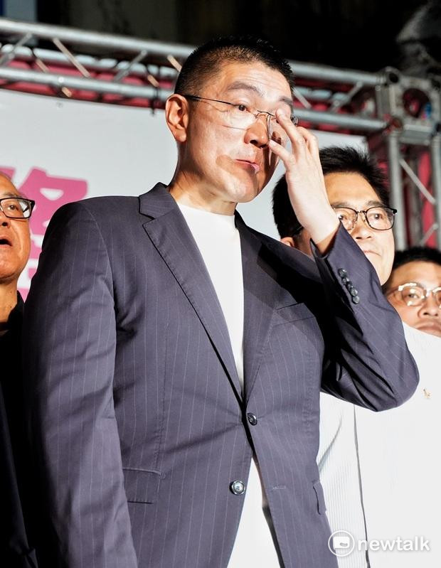  基隆市長謝國樑罷免案未通過，謝國樑被政壇認為是慘勝。 圖：張良一攝 