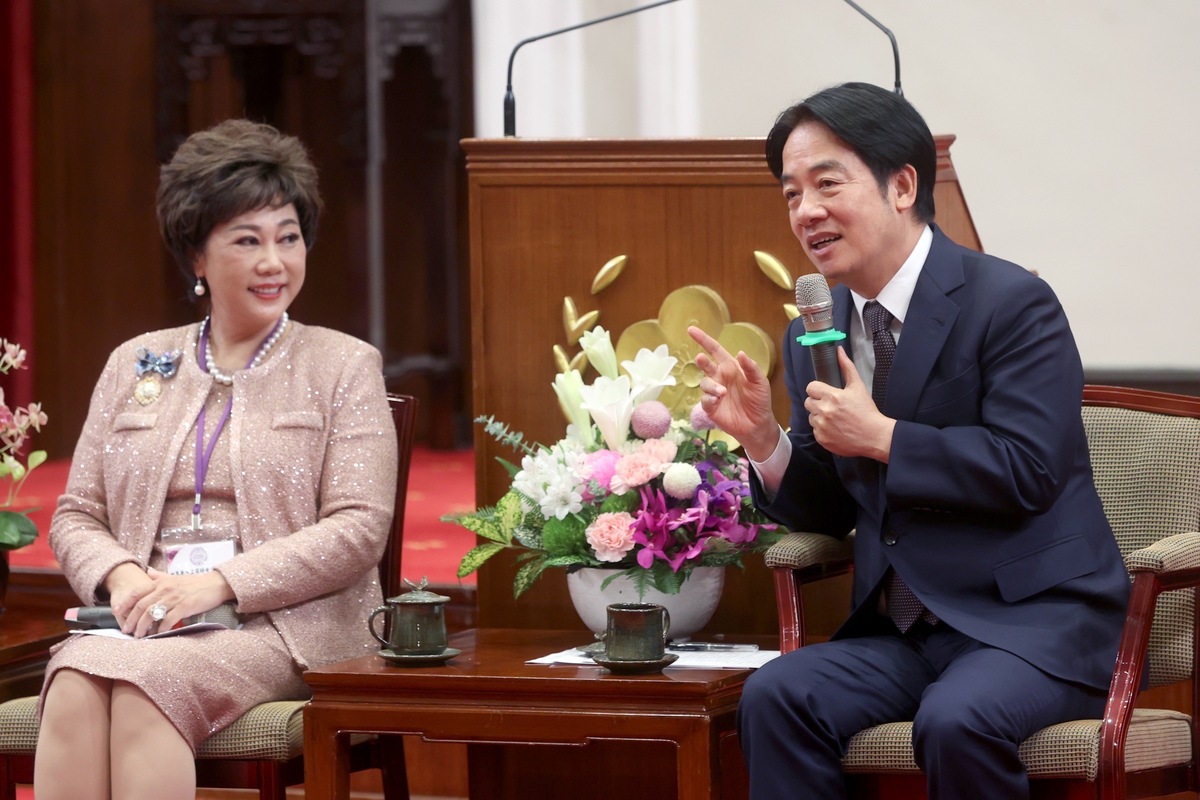  總統賴清德接見世界華人工商婦女企管協會訪問團。 圖：總統府提供 