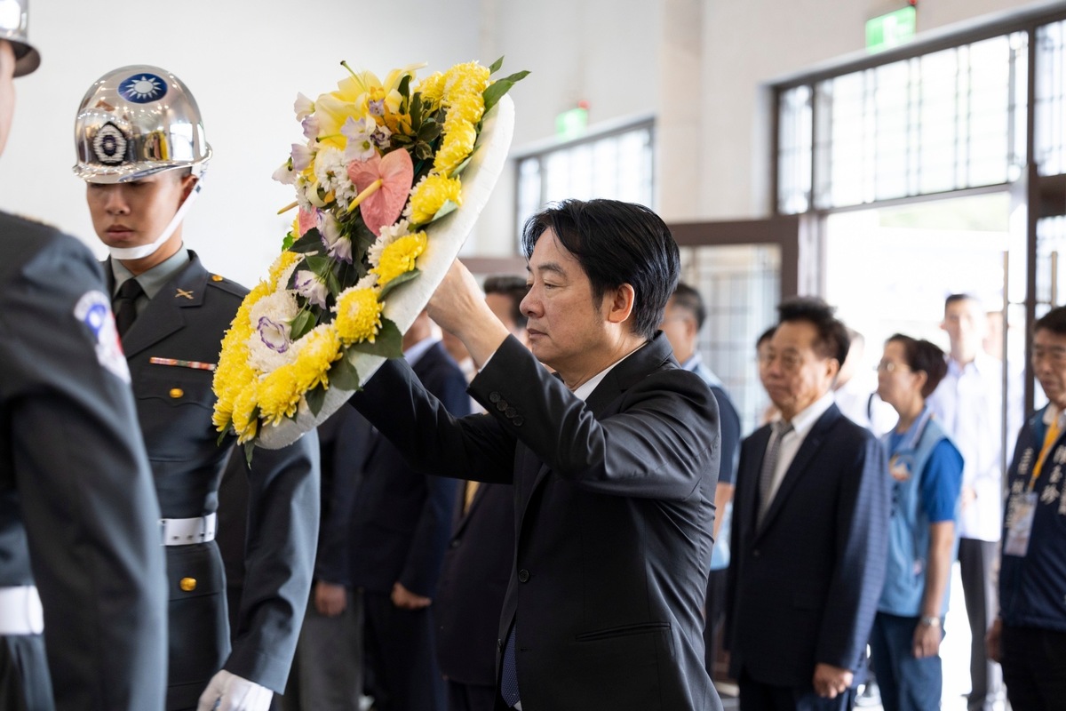  總統賴清德前往金門主持古寧頭戰役75週年活動。 圖：總統府提供 