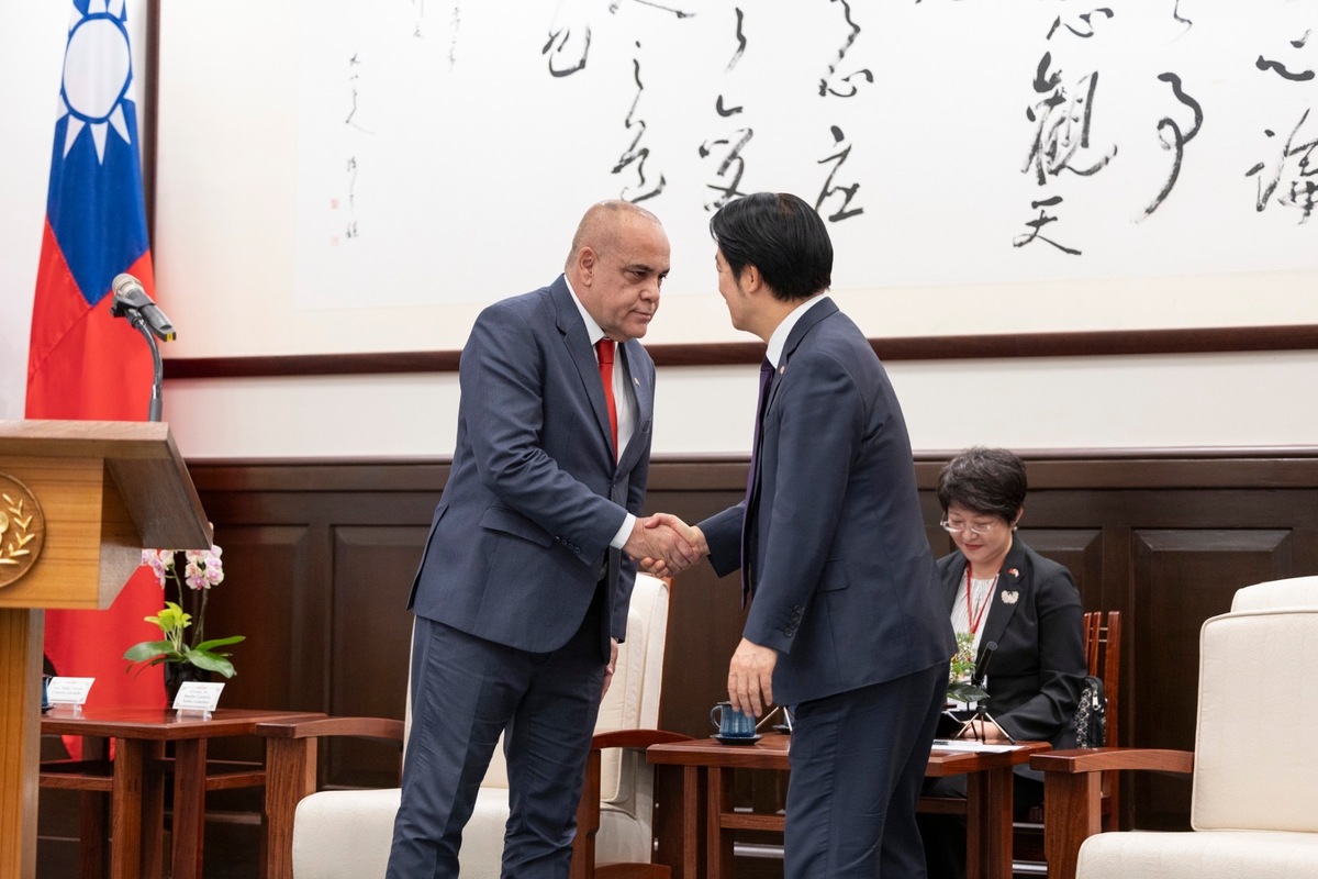  總統賴清德上午接見巴拉圭國會暨參議院議長努內斯伉儷訪問團。 圖：總統府提供 
