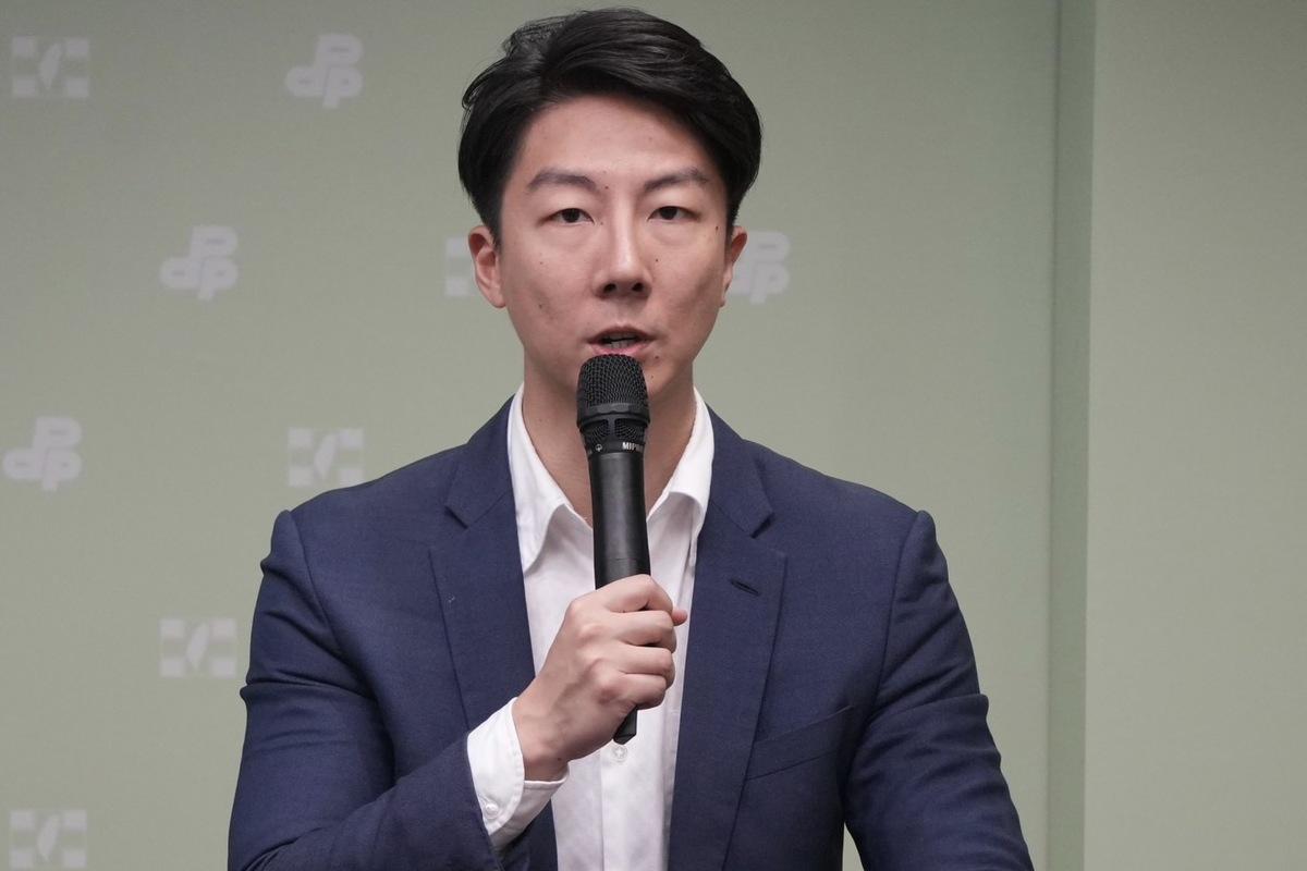  民進黨發言人吳崢。 圖：民進黨提供 