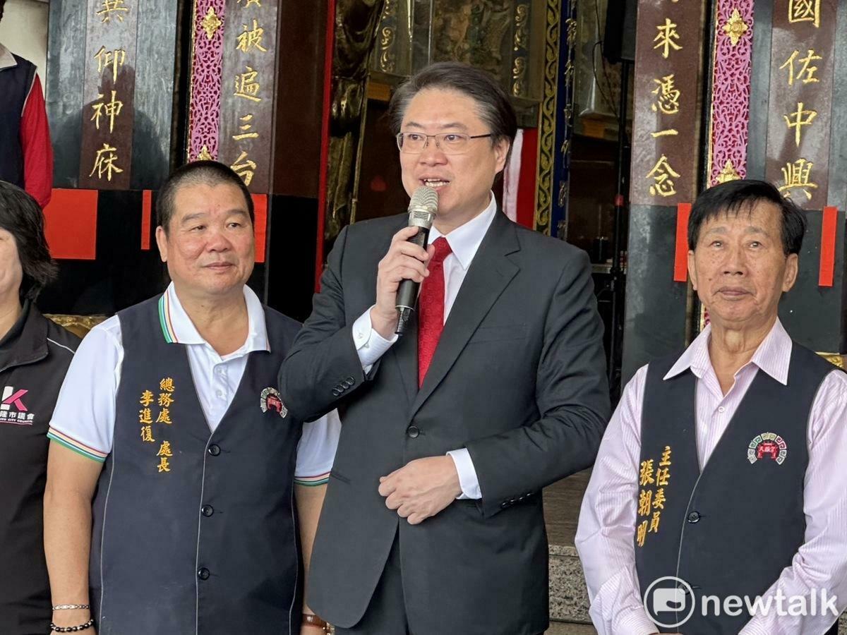  民進黨秘書長林右昌出席基隆天顯宮五龍點睛儀式。 圖：黃宣尹攝 