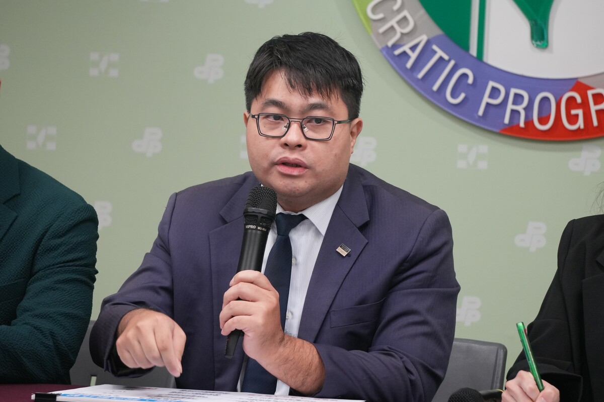  律師黃帝穎。 圖：民進黨提供 