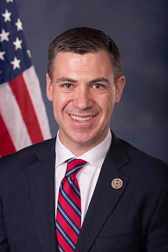  共和黨參議員吉姆 · 班克斯 ( Jim Banks ) 接受 CNN 訪問時提到，川普此舉是基於選民的授權，因他在今年贏得所有 7 個搖擺州的選票。 圖: 擷自維基百科 