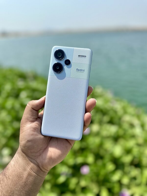  realme 13 Pro 憑藉回收價上漲 60%，一舉成為 11 月增值冠軍。 圖: 擷自X帳號@SalimBabaTech 