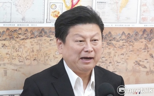 傅崐萁捲競選小物案  跳針反嗆記者 綠委：一件件陳年往事將被掀，會成罷免大破口