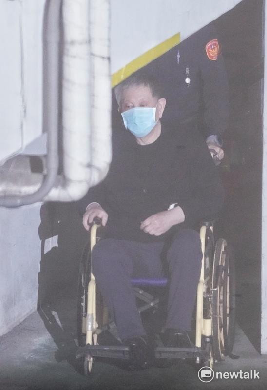 北院提訊威京集團主席沈慶京。   圖：張良一 / 攝