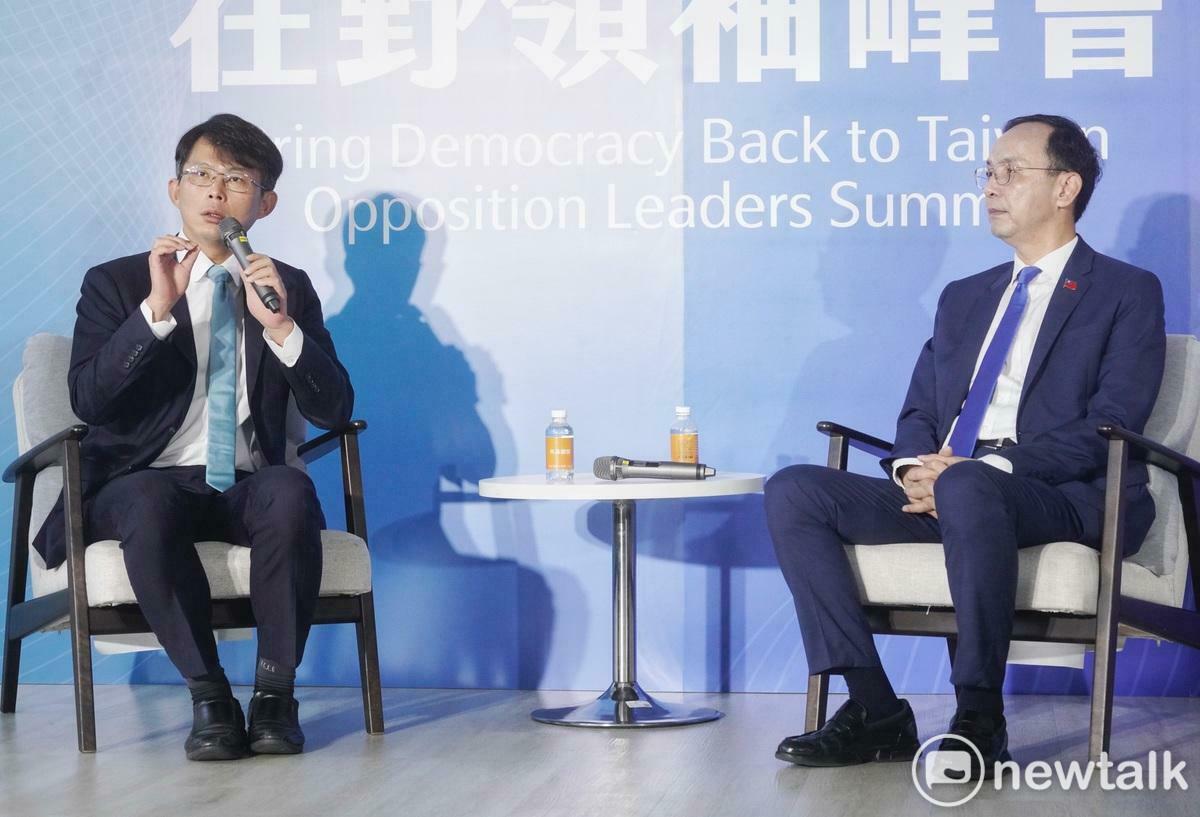 民眾黨主席黃國昌在「把民主還給台灣 在野領袖峰會」致詞。 圖:張良一 / 攝