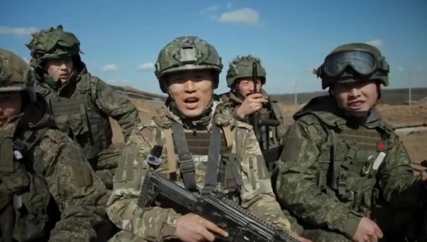 到俄烏前線的1.1萬北韓士兵有一半以上傷亡。 圖：翻攝自 騰訊網 虎說虎侃 