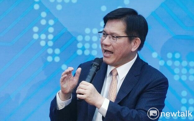 遇到王毅說什麼？林佳龍：我一定跟他握手  若手收回去是他的問題   