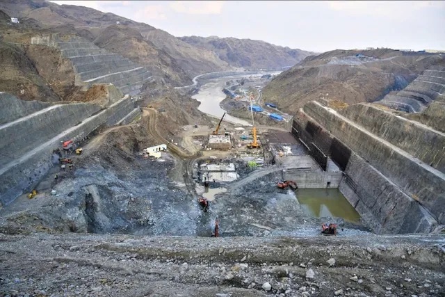  中國在巴基斯坦興建水電設施，加強與巴國的關係。 圖：劍哥的思政課 